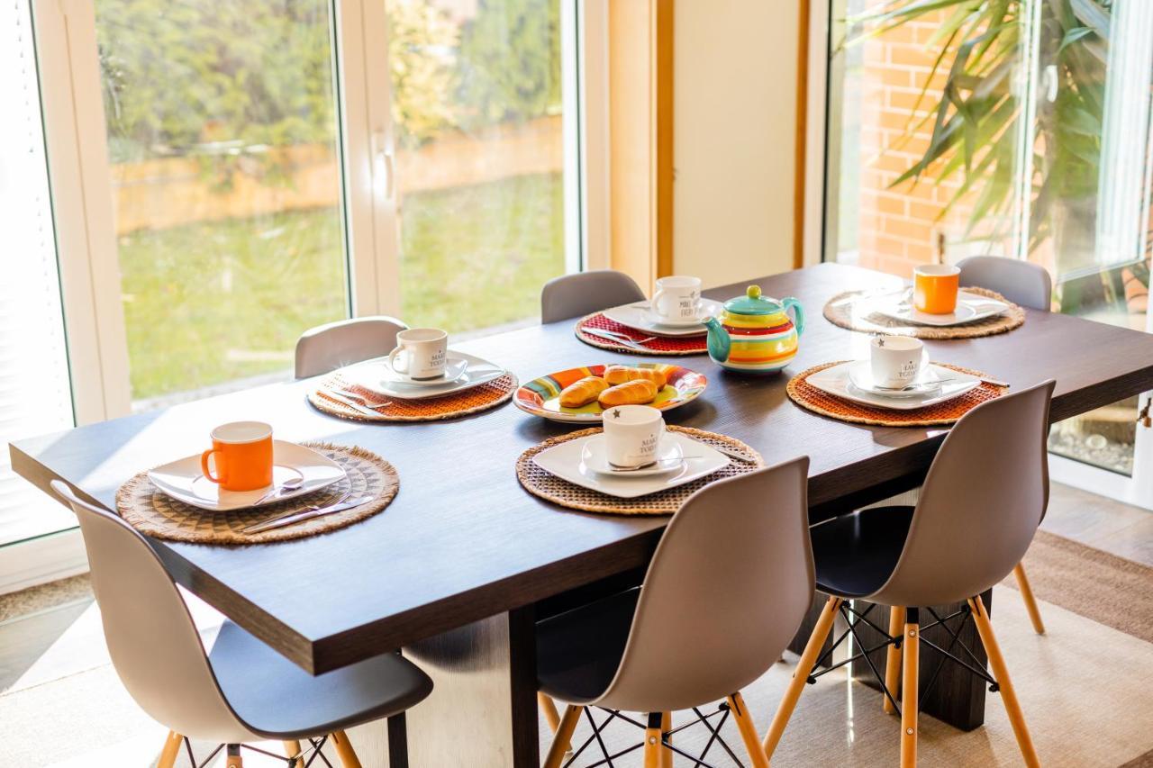 Furadouro Sunny Family Villa โอวาร์ ภายนอก รูปภาพ