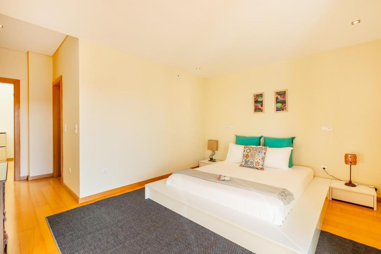 Furadouro Sunny Family Villa โอวาร์ ภายนอก รูปภาพ
